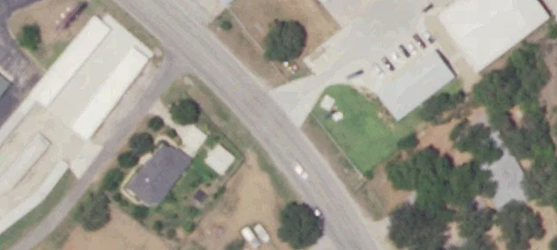 Kingsland Commercial Property For Lease