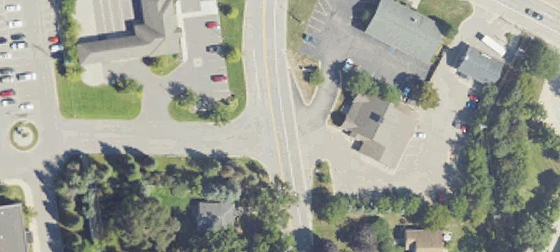 Commercial Space on High-Traffic Corner