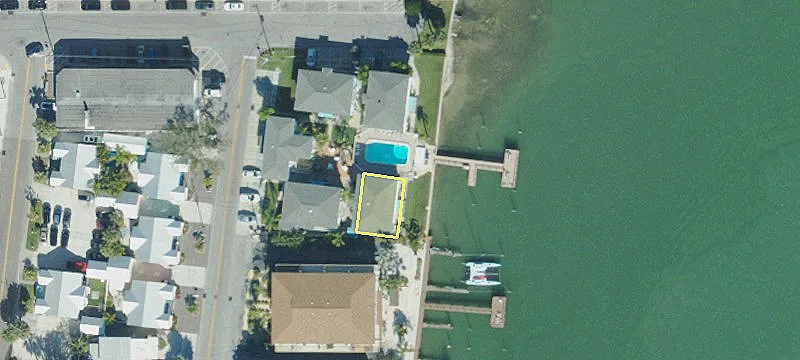 Waterfront Studio Near Clearwater Beach