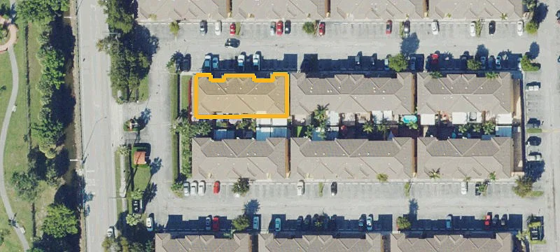 Corner Unit Warehouse For Sale