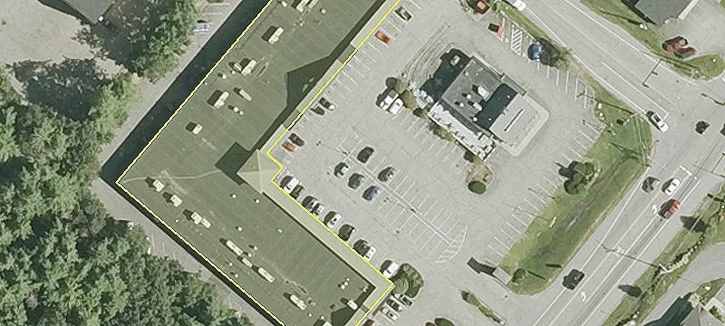 Retail Space in Heritage Commons