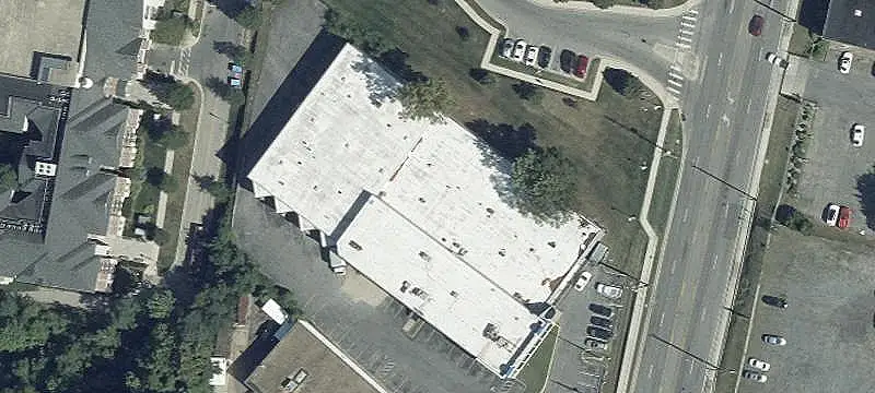 College Park Commercial Building on Rt. 1