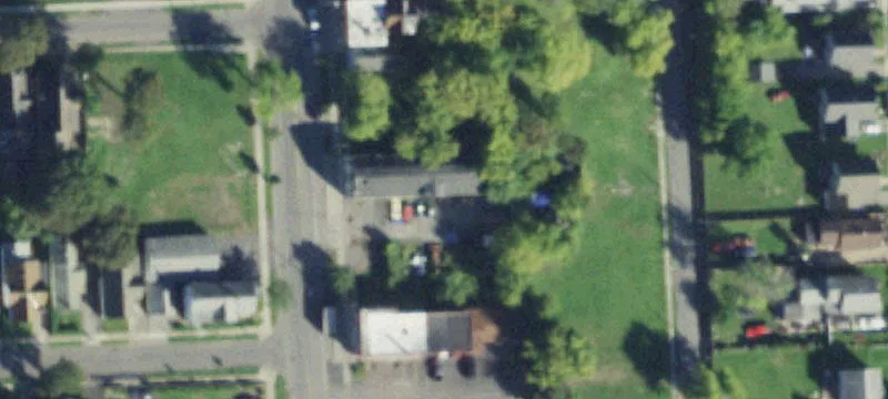 Large Garage on Busy Road