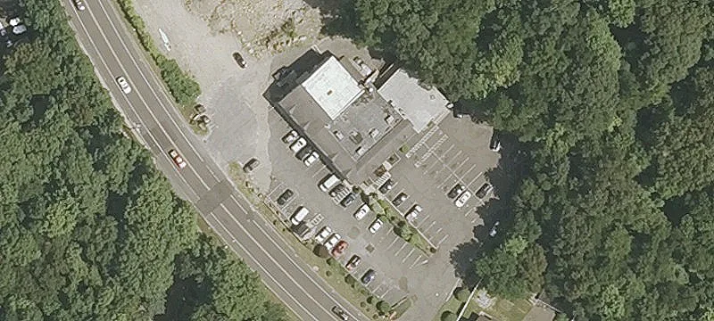 Retail/Office Space in Busy Location