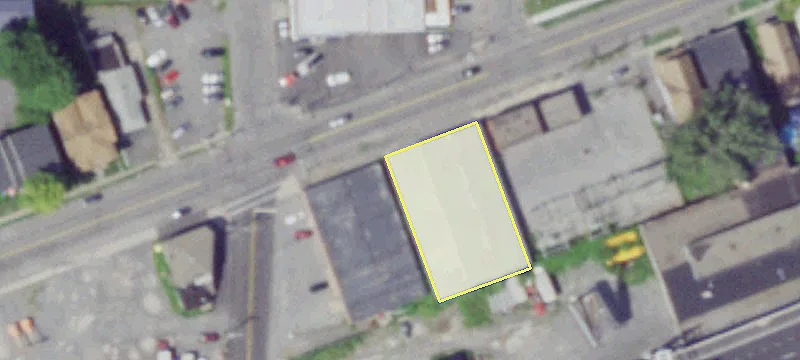 Versatile Commercial Building in Syracuse