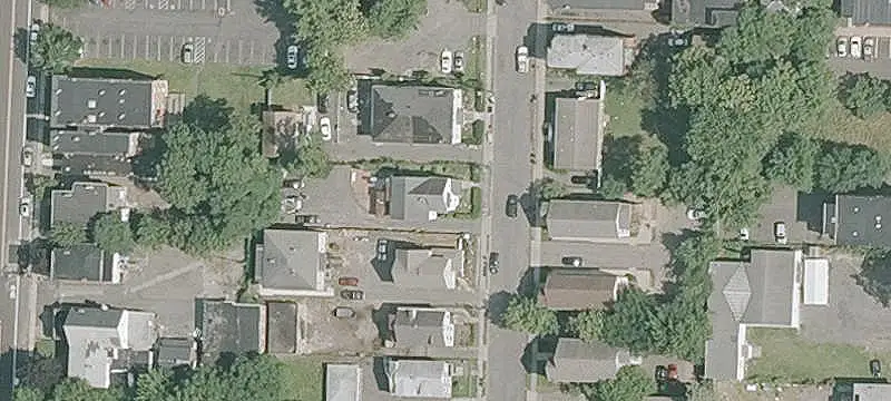 Hartford Multifamily House For Sale