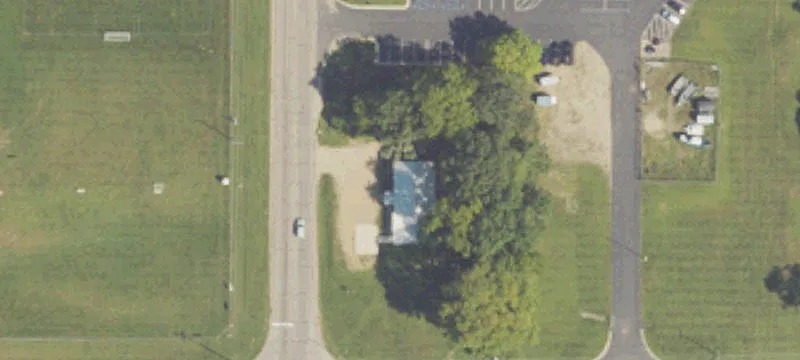 Versatile Commercial Property in GunPlain