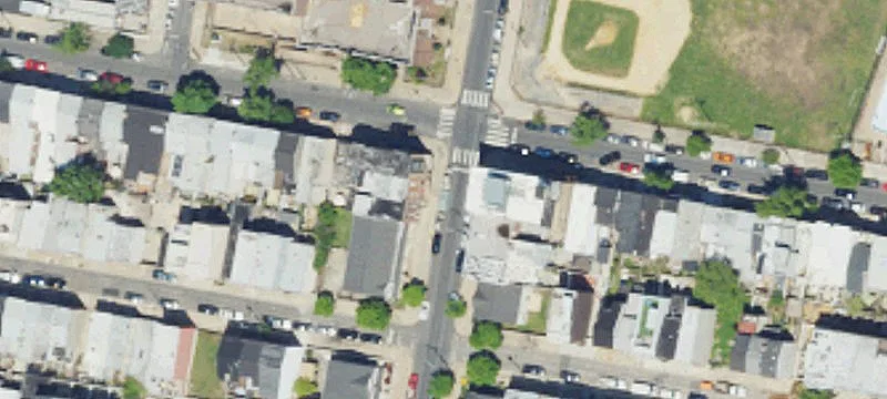 Mixed-Use Investment Property on Girard