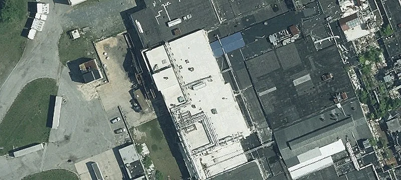 Spacious Warehouse with Upgrades