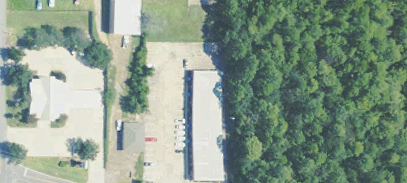Leased Retail Building on Highway