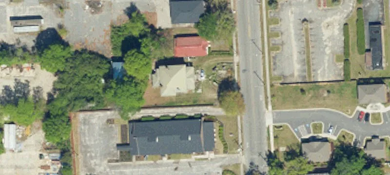 Mixed-Use Property in Great Location
