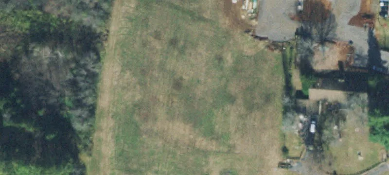 Commercial Land in Growing Area