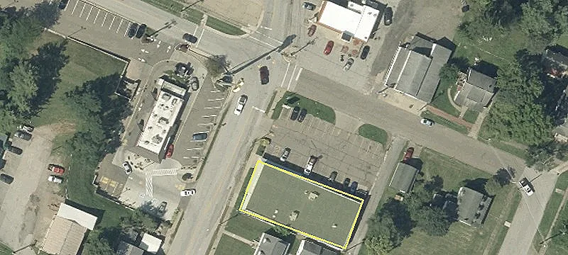 Downtown Woodsfield Commercial Building For Sale