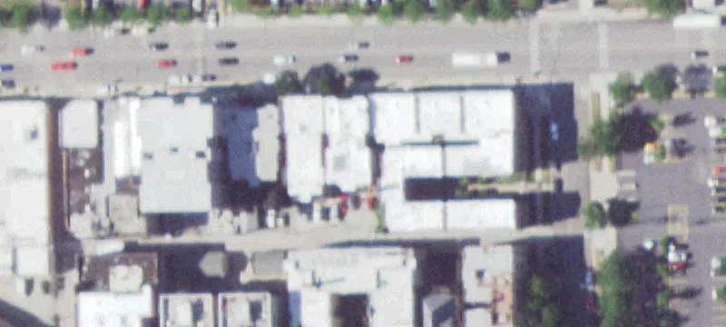 Storefront in High-Traffic Area