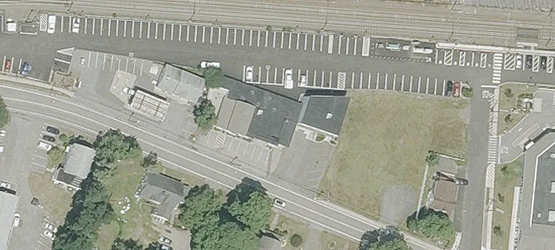 Warehouse/Retail Space with Office