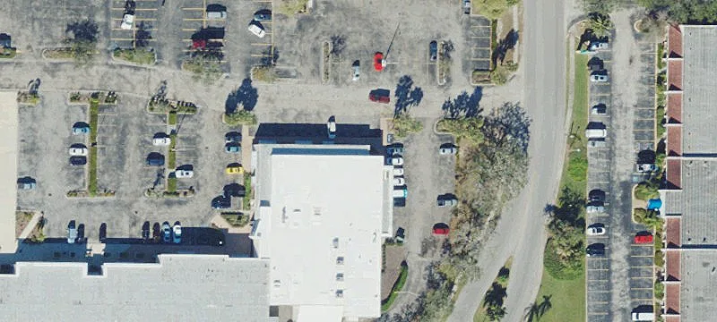 High Visibility Retail Plaza For Lease