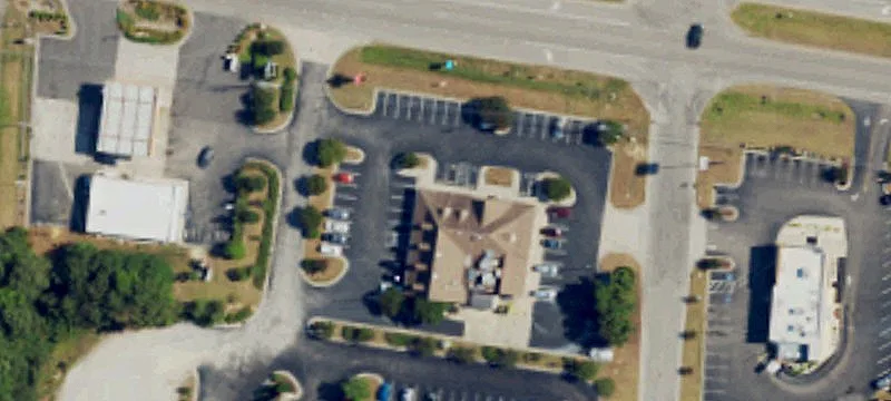 Commercial Building Near Interstate 95