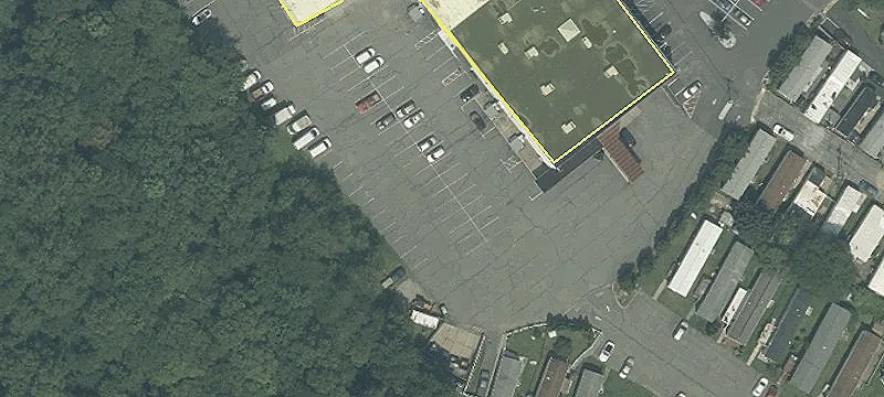Visible Shopping Center with Varied Spaces