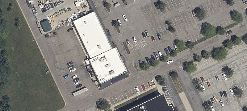 Retail Space in Humboldt Shopping Center