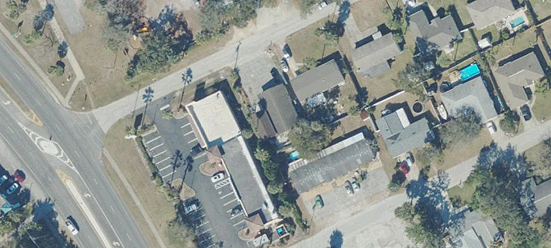 Versatile Commercial Property Near US-1