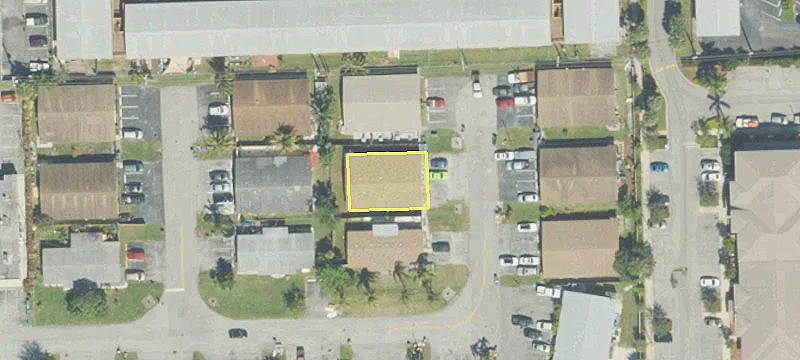 Renovated Triplex in Oakland Park