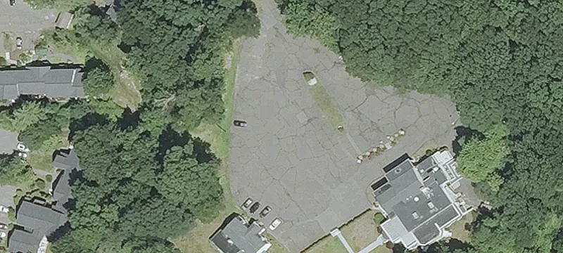 Brookfield Commercial Property on Federal Road