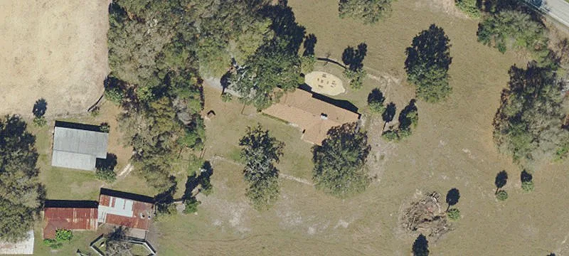 Tavares Ranch Estate on 42 Acres