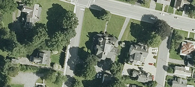 Historic Queen Anne-Style Residence