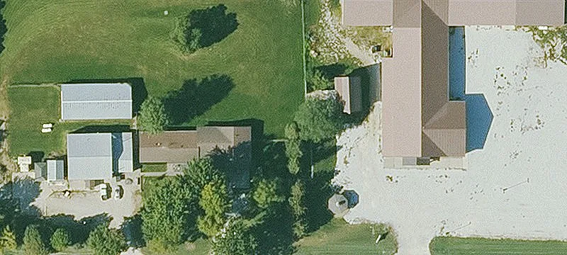 Versatile Commercial Property Near Sigourney