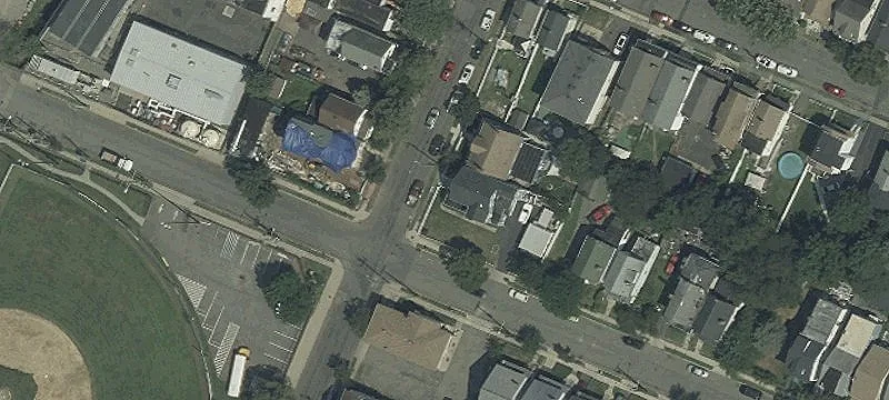 Renovated Apartment Near Transit