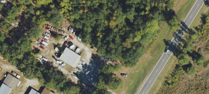 Laurinburg Auto Shop with Land