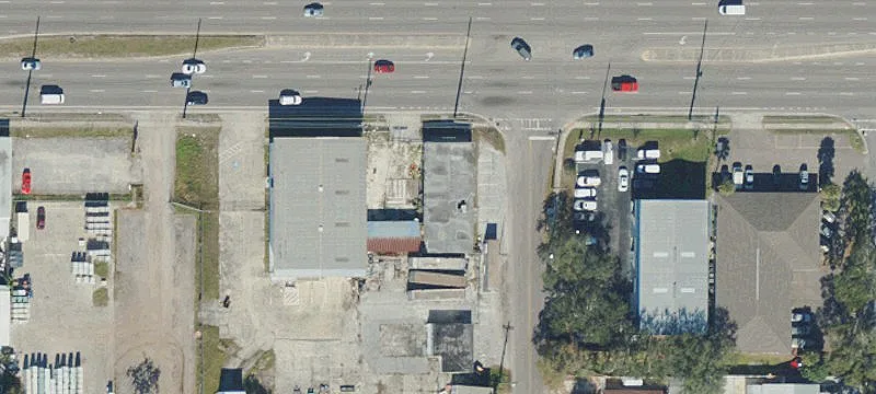 Standalone Building on Waters Avenue