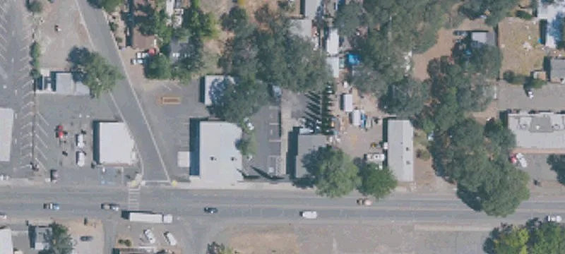 Clearlake Commercial Property on Lakeshore