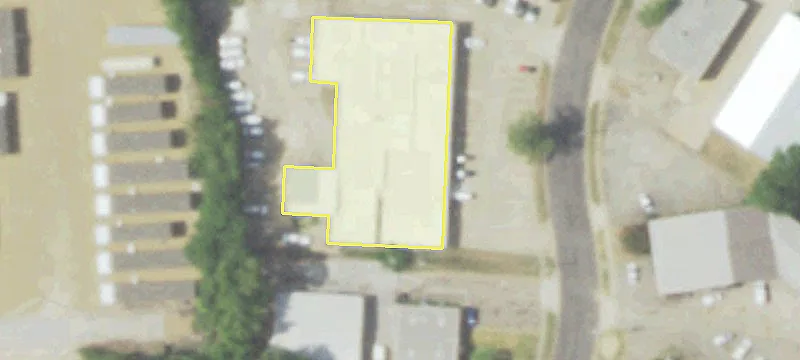 Corner Lot in Industrial Area