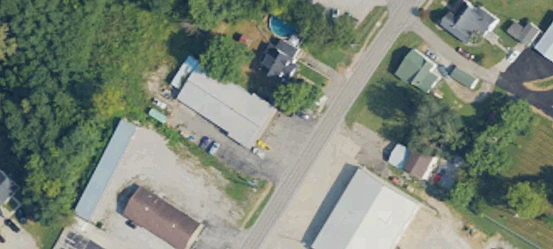 Commercial Storefront in Brandenburg, KY