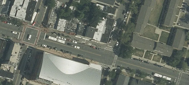 Mixed-Use Property with Restaurant