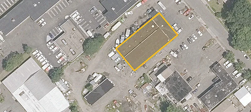 Three-Unit Industrial Building For Sale