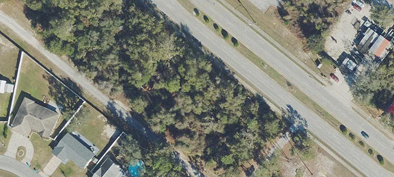 Prime Commercial Lot on Howland