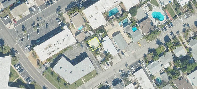 St. Pete Beach Triplex Opportunity