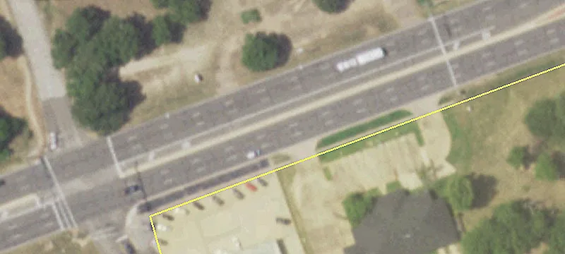 Prime Commercial Land on Loop