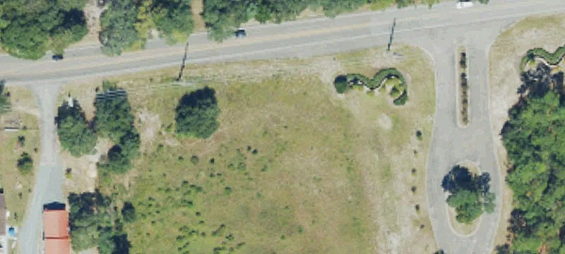 High Visibility Commercial Parcel