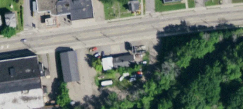 High-Traffic Automotive Property For Sale