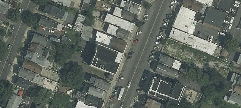 Mixed-Use Property in Forest Hills