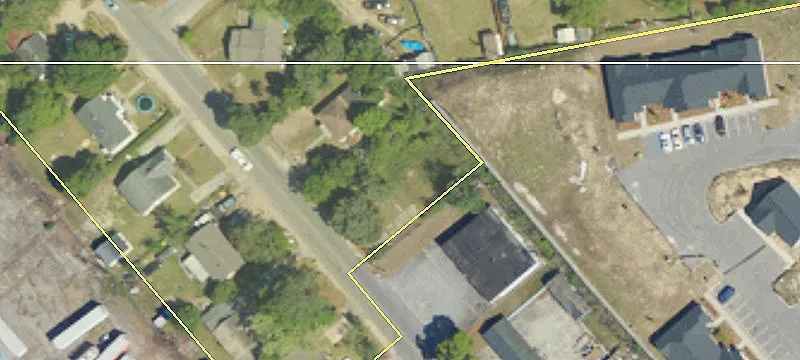 Versatile Commercial Building in Columbia