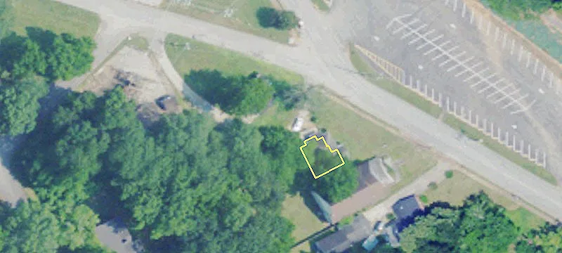 Versatile Building with Redevelopment Potential