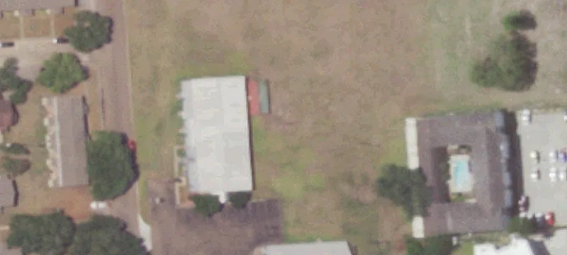Land in High-Traffic Victoria Location
