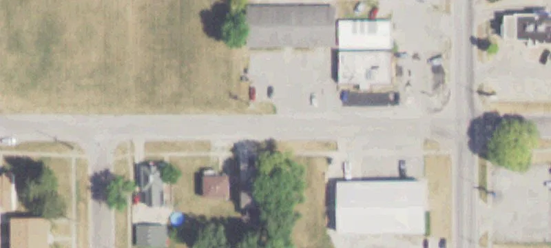 Well-Maintained Commercial Building For Sale