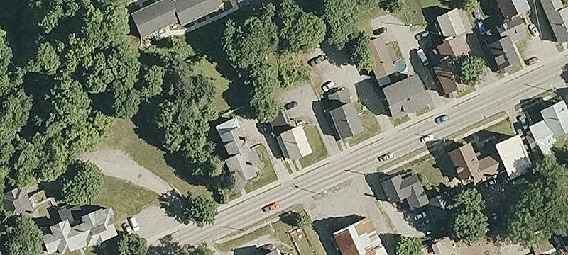 Newport City Split-Level Duplex