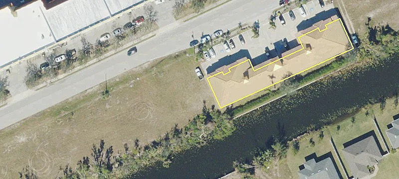 Commercial Lot in Cape Coral