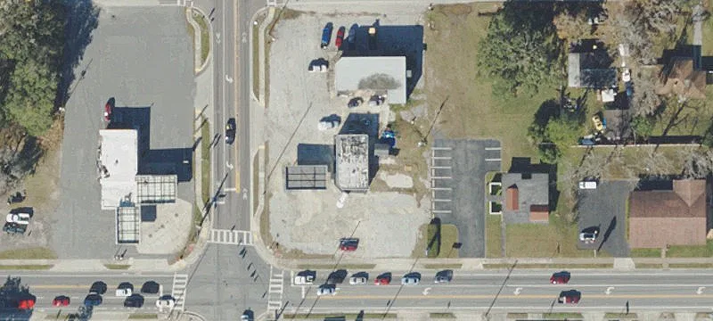 Brooksville Corner Building For Sale
